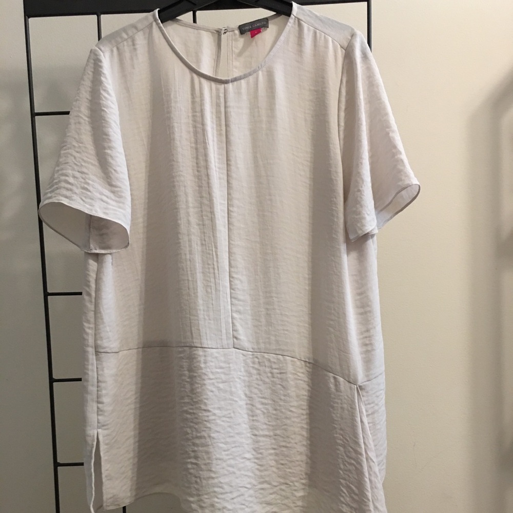 Stylish free flowing top